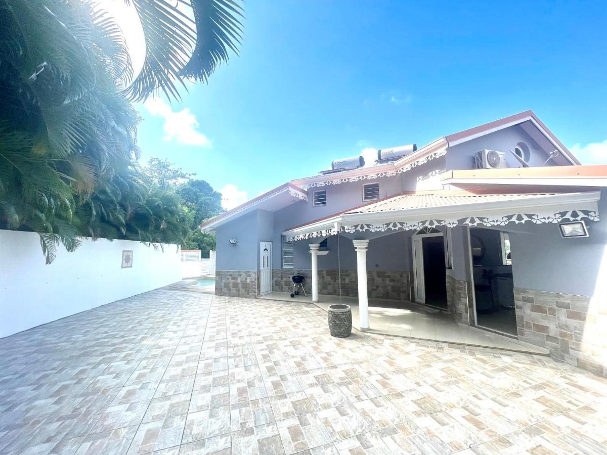 Les Appart Villa Sunbay Caraibes Avec Piscine Privative Vue Mer Et Montagne Le François Exteriör bild