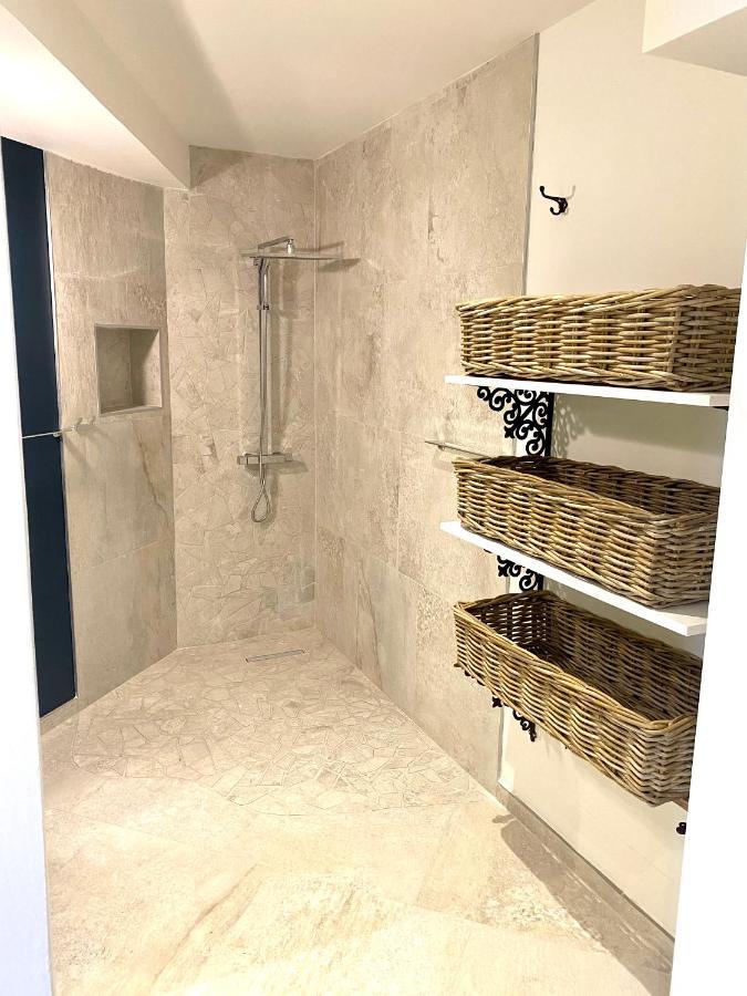 Les Appart Villa Sunbay Caraibes Avec Piscine Privative Vue Mer Et Montagne Le François Exteriör bild