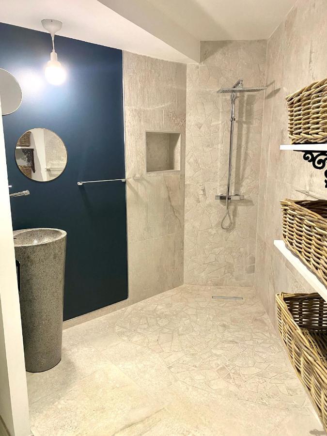 Les Appart Villa Sunbay Caraibes Avec Piscine Privative Vue Mer Et Montagne Le François Exteriör bild
