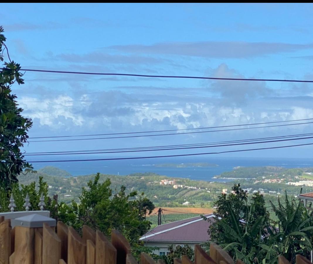 Les Appart Villa Sunbay Caraibes Avec Piscine Privative Vue Mer Et Montagne Le François Exteriör bild