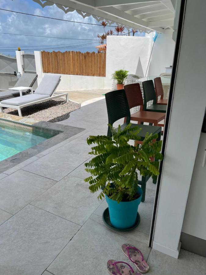 Les Appart Villa Sunbay Caraibes Avec Piscine Privative Vue Mer Et Montagne Le François Exteriör bild
